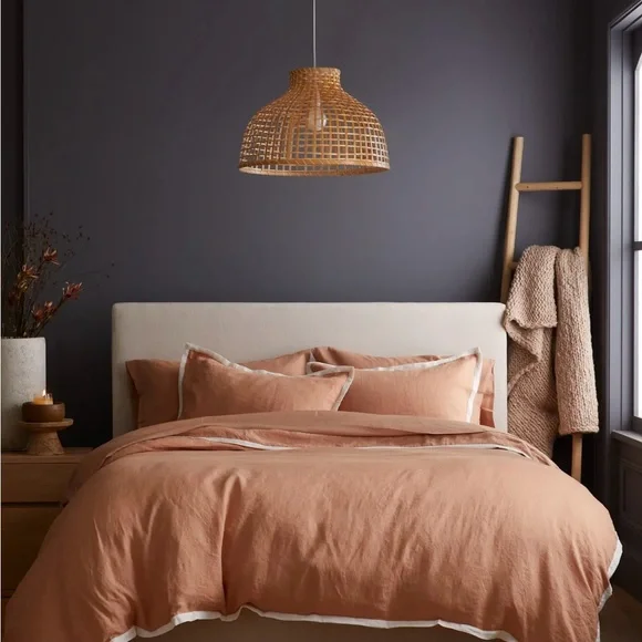 NWOT - Quince, European Linen Contrast Flange Duvet Cover - Sunset/Ivory - Queen - Picture 3 of 8